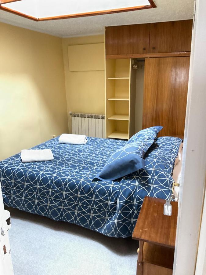 Hostal Balmaceda Пунта Аренас Екстериор снимка