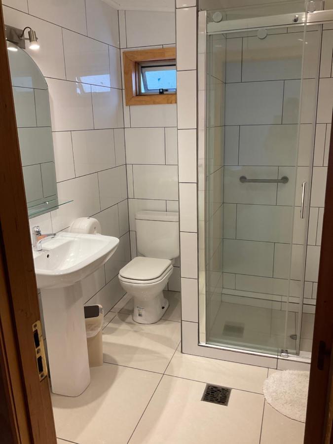 Hostal Balmaceda Пунта Аренас Екстериор снимка