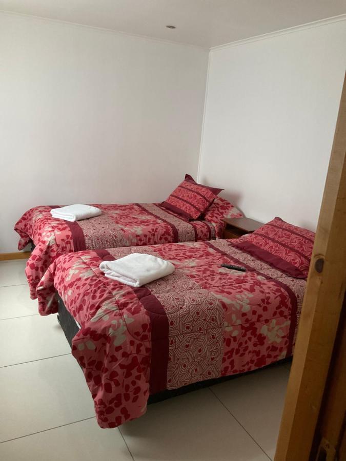 Hostal Balmaceda Пунта Аренас Екстериор снимка