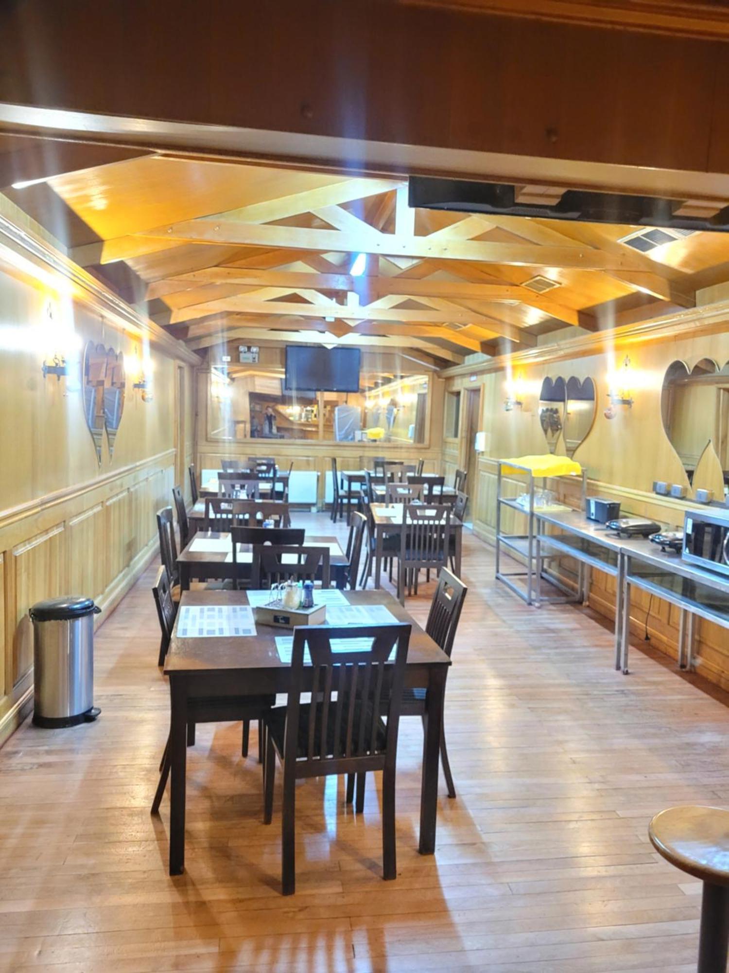 Hostal Balmaceda Пунта Аренас Екстериор снимка