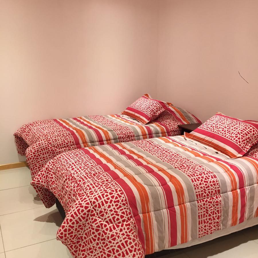 Hostal Balmaceda Пунта Аренас Екстериор снимка