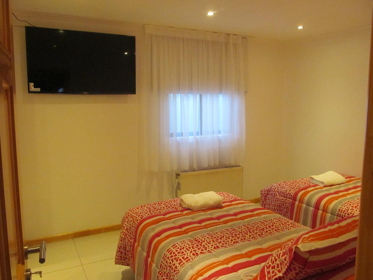 Hostal Balmaceda Пунта Аренас Екстериор снимка